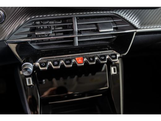 Peugeot e-2008 EV Allure 50 kWh | Achterbank in delen neerklapbaar | Achteruitrijcamera | Airco (automatisch) ActivLease financial lease