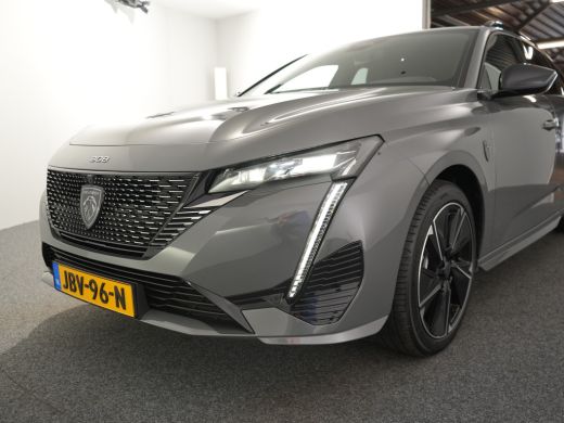 Peugeot e-308 | DEMO DEAL | GT Avantage EV 54 kWh | 11 kW lader | Navigatiesysteem | Sfeerverlichting ActivLease financial lease