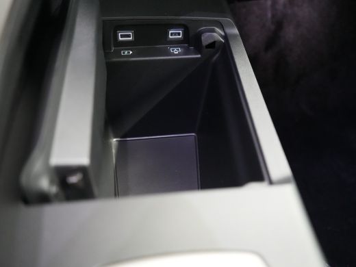 Peugeot e-5008 | DEMO DEAL | GT Avantage 73 kWh | Ergonomische voorstoel(en) | Full-LED koplampen | Keyless entry ActivLease financial lease