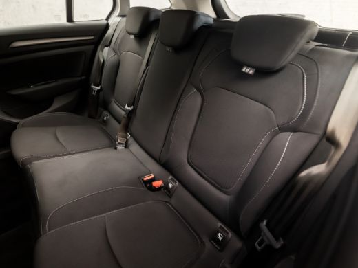 Renault Megane E-Tech Estate 1.6 E-Tech Plug-In Hybrid Sport 160Pk Automaat (VIRTUAL COCKPIT, APPLE CARPLAY, GROOT NAVI... ActivLease financial lease