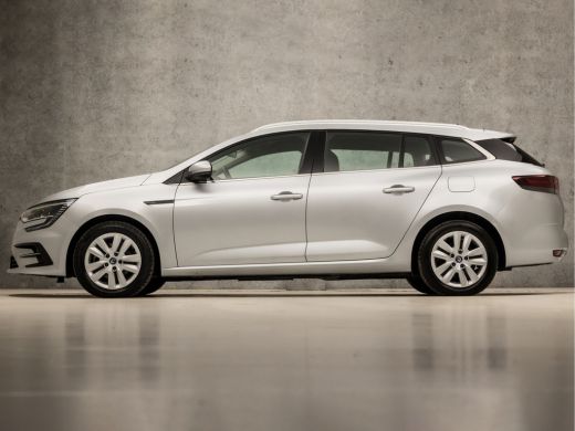 Renault Megane E-Tech Estate 1.6 E-Tech Plug-In Hybrid Sport 160Pk Automaat (VIRTUAL COCKPIT, APPLE CARPLAY, GROOT NAVI... ActivLease financial lease