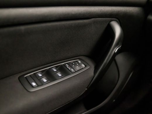 Renault Megane E-Tech Estate 1.6 E-Tech Plug-In Hybrid Sport 160Pk Automaat (VIRTUAL COCKPIT, APPLE CARPLAY, GROOT NAVI... ActivLease financial lease