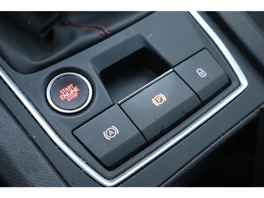 Seat Leon 110PK 1.0 TSI FR Business Intense | Achteruitrijcamera | Cruise control adaptief | Dodehoek detectie ActivLease financial lease