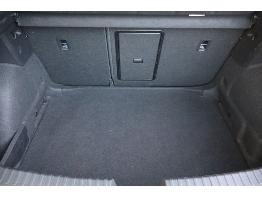 Seat Leon 110PK 1.0 TSI FR Business Intense | Achteruitrijcamera | Cruise control adaptief | Dodehoek detectie ActivLease financial lease