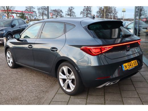 Seat Leon 110PK 1.0 TSI FR Business Intense | Achteruitrijcamera | Cruise control adaptief | Dodehoek detectie ActivLease financial lease