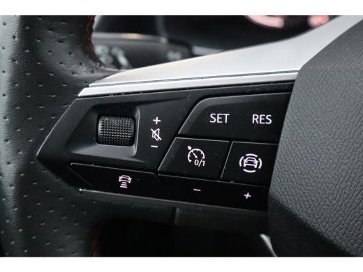 Seat Leon 110PK 1.0 TSI FR Business Intense | Achteruitrijcamera | Cruise control adaptief | Dodehoek detectie ActivLease financial lease