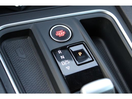 Seat Leon Sportstourer 1.4 TSI eHybrid PHEV FR NAVI VIRTUAL LED TH 77000KM!!! ActivLease financial lease