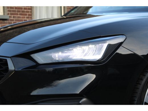 Seat Leon Sportstourer 1.4 TSI eHybrid PHEV FR NAVI VIRTUAL LED TH 77000KM!!! ActivLease financial lease