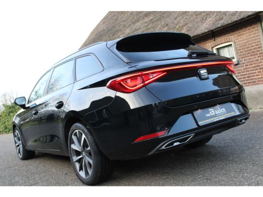 Seat Leon Sportstourer 1.4 TSI eHybrid PHEV FR NAVI VIRTUAL LED TH 77000KM!!! ActivLease financial lease