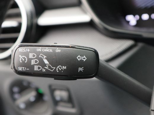 Skoda Fabia 1.0 TSi 115 Pk Automaat Selection | Virtual Cockpit | Stoel- & Stuurverwarming | Keyless | CarPla... ActivLease financial lease