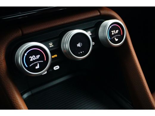 Skoda Kodiaq 1.5 TSI PHEV 204PK Sportline Business | PANORAMA DAK | TREKHAAK | STOELVERW. | NAVIGATIE | LEDER ... ActivLease financial lease