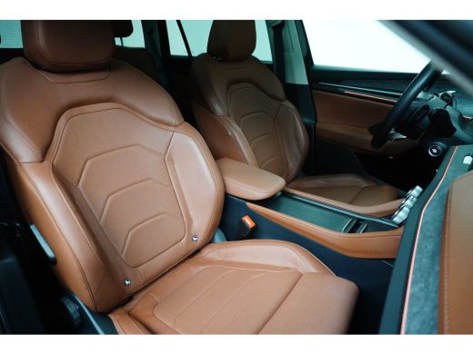 Skoda Kodiaq 1.5 TSI PHEV 204PK Sportline Business | PANORAMA DAK | TREKHAAK | STOELVERW. | NAVIGATIE | LEDER ... ActivLease financial lease