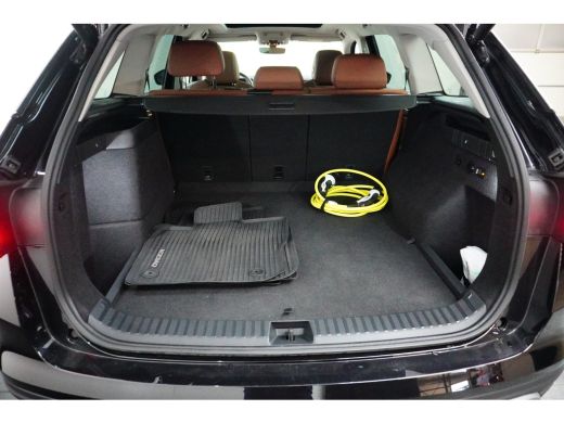 Skoda Kodiaq 1.5 TSI PHEV 204PK Sportline Business | PANORAMA DAK | TREKHAAK | STOELVERW. | NAVIGATIE | LEDER ... ActivLease financial lease