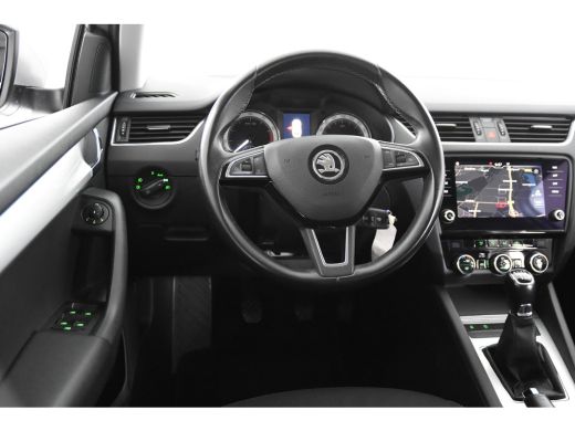 Skoda Octavia Combi 1.0 TSI Ambition Combi *1ste Eigenaar*Navigatie*DAB*Trekhaak* ActivLease financial lease