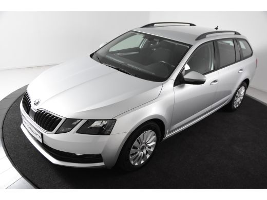 Skoda Octavia Combi 1.0 TSI Ambition Combi *1ste Eigenaar*Navigatie*DAB*Trekhaak* ActivLease financial lease