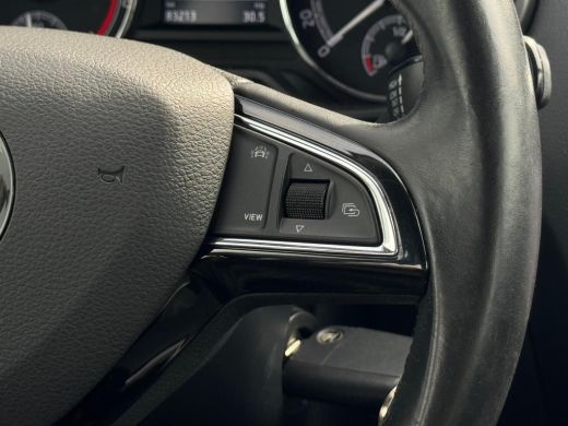 Skoda Octavia Combi 1.5 TSI Greentech Sport Business AUTOMAAT | NAVI | NL-AUTO ActivLease financial lease