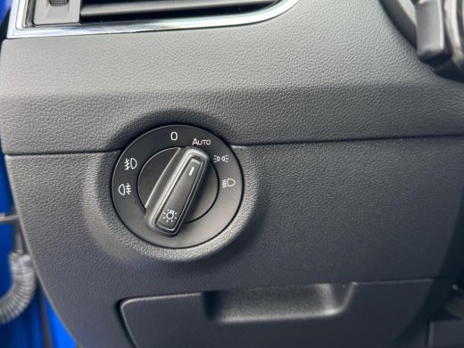 Skoda Octavia Combi 1.5 TSI Greentech Sport Business AUTOMAAT | NAVI | NL-AUTO ActivLease financial lease