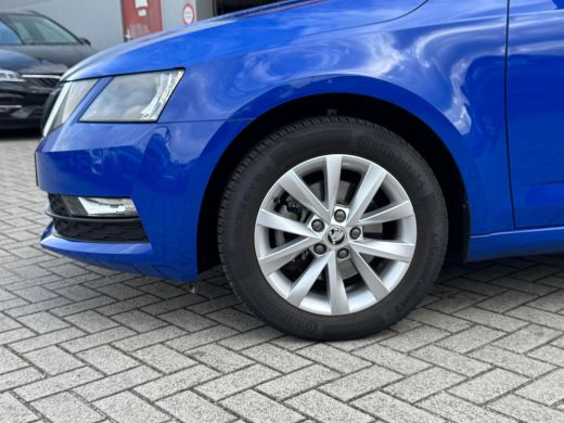 Skoda Octavia Combi 1.5 TSI Greentech Sport Business AUTOMAAT | NAVI | NL-AUTO ActivLease financial lease