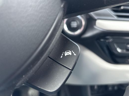 Suzuki Swift 1.2 Select Smart Hybrid GEEN AFLEVERKOSTEN | Navigatiesysteem | Stoelverwarming | Apple CarPlay&A... ActivLease financial lease