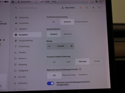 Tesla Model 3 60 kWh RWD *BTW* + LEDER | AUTOPILOT | PANORAMA | 3 CAMERA'S | PRIVACY GLASS ActivLease financial lease