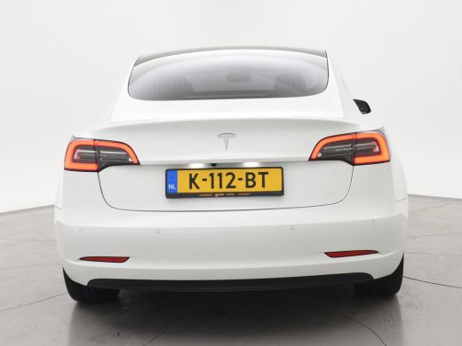 Tesla Model 3 60 kWh RWD *BTW* + LEDER | AUTOPILOT | PANORAMA | 3 CAMERA'S | PRIVACY GLASS ActivLease financial lease