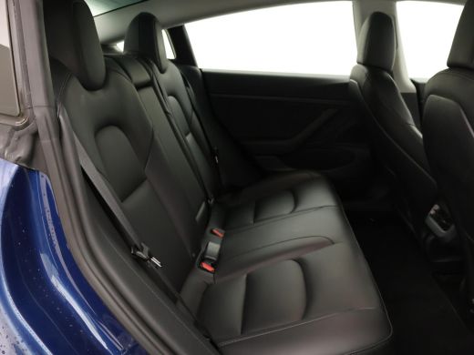 Tesla Model 3 60 kWh RWD *BTW* + LEDER | AUTOPILOT | PANORAMA | 3 CAMERA'S | PRIVACY GLASS ActivLease financial lease