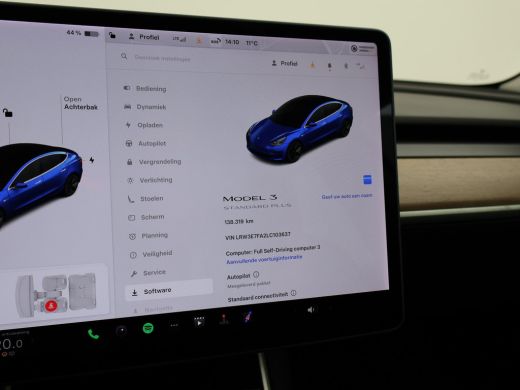Tesla Model 3 60 kWh RWD *BTW* + LEDER | AUTOPILOT | PANORAMA | 3 CAMERA'S | PRIVACY GLASS ActivLease financial lease