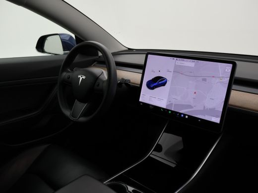 Tesla Model 3 60 kWh RWD *BTW* + LEDER | AUTOPILOT | PANORAMA | 3 CAMERA'S | PRIVACY GLASS ActivLease financial lease