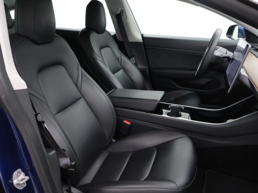 Tesla Model 3 60 kWh RWD *BTW* + LEDER | AUTOPILOT | PANORAMA | 3 CAMERA'S | PRIVACY GLASS ActivLease financial lease