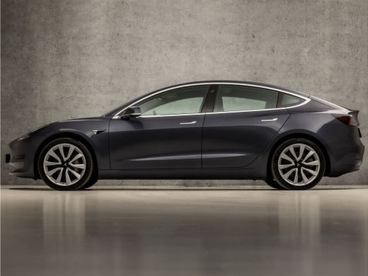 Tesla Model 3 Standard RWD Plus 60 kWh 238Pk Automaat (PANORAMADAK, AUTOPILOT, NAVIGATIE, SFEERVERLICHTING, LED... ActivLease financial lease