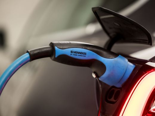 Tesla Model 3 Standard RWD Plus 60 kWh 238Pk Automaat (PANORAMADAK, AUTOPILOT, NAVIGATIE, SFEERVERLICHTING, LED... ActivLease financial lease