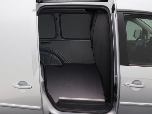 Volkswagen Caddy 2.0 TDi L1H1 BMT Exclusive Edition | Adaptive Cruise | Trekhaak | Navi | CarPlay | 19 Inch | 85.9... ActivLease financial lease