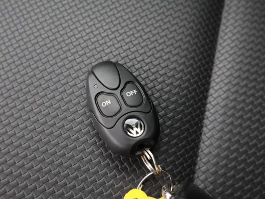 Volkswagen Caddy ALLTRACK 2.0 TDI 4MOTION 4X4 + 2X SCHUIFDEUR | ACC | LED | CAMERA | LEDER | STANDKACHEL | CARPLAY... ActivLease financial lease