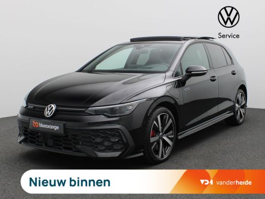 Volkswagen Golf 1.5 eHybrid GTE 272PK DSG Pano-Schuifdak, Head-Up Display, Trekhaak, Matrix-LED Verlichting, 360g...