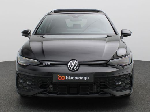 Volkswagen Golf 1.5 eHybrid GTE 272PK DSG Pano-Schuifdak, Head-Up Display, Trekhaak, Matrix-LED Verlichting, 360g... ActivLease financial lease