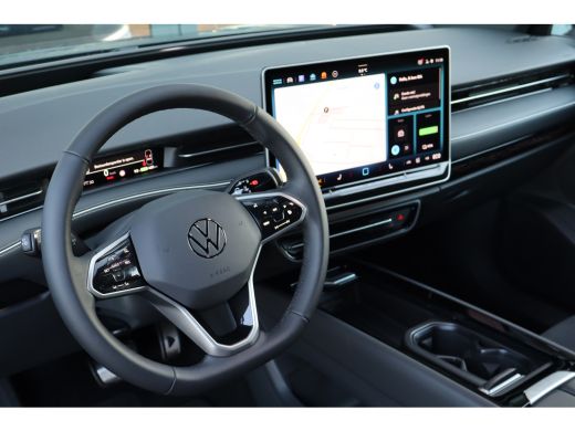 Volkswagen ID.7 286PK Pro Limited Edition Inclusief &euro;2000,- inruilvoordeel | Trekhaak | Achterbank in ongelijke d... ActivLease financial lease