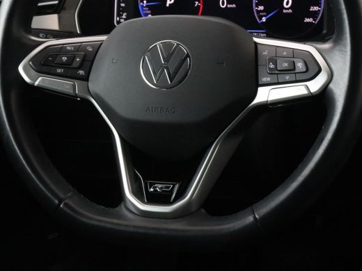 Volkswagen Passat 1.5 TSI R-Line | Nappaleder | Stoelverwarming | Camera | Carplay | Massage | Memory | Side Assist... ActivLease financial lease