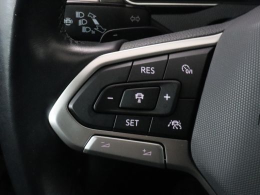 Volkswagen Passat 1.5 TSI R-Line | Nappaleder | Stoelverwarming | Camera | Carplay | Massage | Memory | Side Assist... ActivLease financial lease