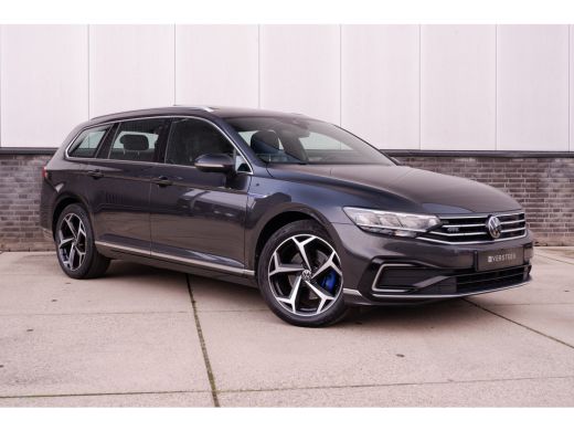 Volkswagen Passat Variant 1.4 TSI PHEV GTE Business | Pano | Elek. Trekhaak | Camera | Carplay | Navi | LED ActivLease financial lease