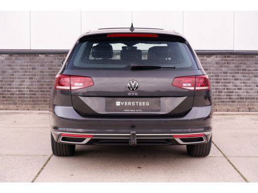 Volkswagen Passat Variant 1.4 TSI PHEV GTE Business | Pano | Elek. Trekhaak | Camera | Carplay | Navi | LED ActivLease financial lease