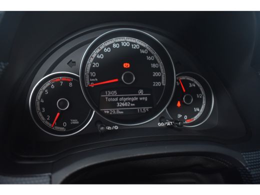 Volkswagen up! 1.0 MPI 65PK | CAMERA ACHTER | CRUISE CONTROL | STOELVERW. AIRCO | DAB+ | LED ActivLease financial lease