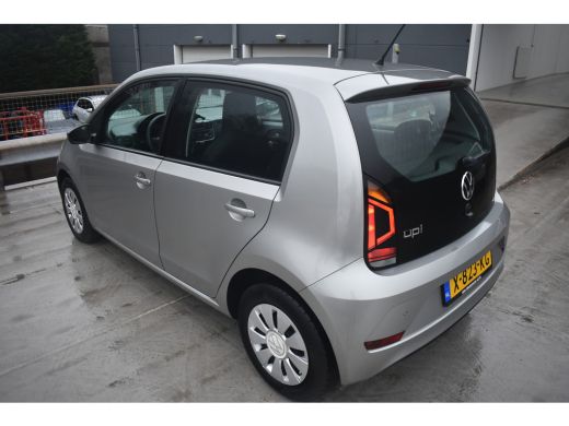 Volkswagen up! 1.0 MPI 65PK | CAMERA ACHTER | CRUISE CONTROL | STOELVERW. AIRCO | DAB+ | LED ActivLease financial lease