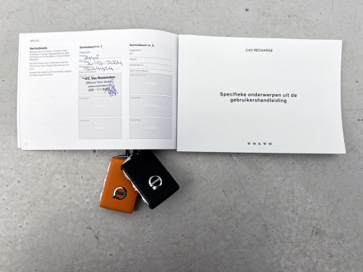 Volvo  C40 Recharge Plus 69 kWh SOH 95% / Panoramadak / Trekhaak / Camera / Stoel-Stuurverwarming / Navigati... ActivLease financial lease