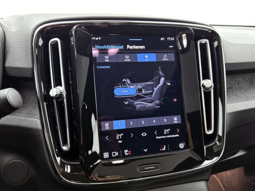 Volvo  C40 Recharge Plus 69 kWh SOH 95% / Panoramadak / Trekhaak / Camera / Stoel-Stuurverwarming / Navigati... ActivLease financial lease