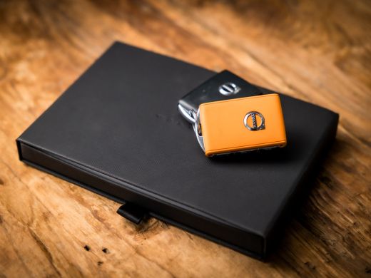 Volvo  V60 2.0 B3 Sport 177Pk Automaat (APPLE CARPLAY, GROOT NAVI, GETINT GLAS, CAMERA, ADAPTIVE CRUISE, SPO... ActivLease financial lease