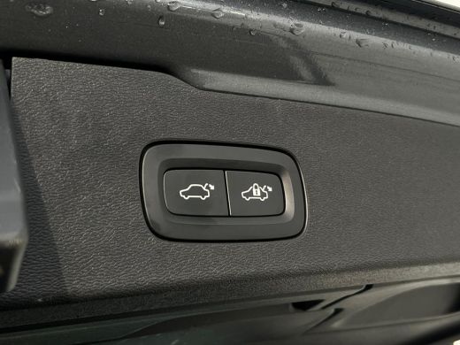 Volvo  V60 2.0 T6 Recharge AWD Business Pro NL-AUTO | LEDER | CAMERA | STUURWIEL VERW | STOELVERW | ActivLease financial lease