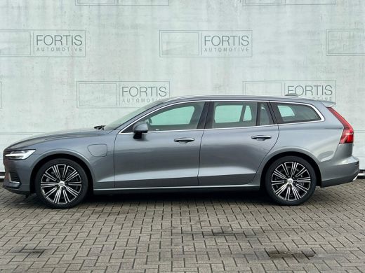 Volvo  V60 2.0 T6 Recharge AWD Business Pro NL-AUTO | LEDER | CAMERA | STUURWIEL VERW | STOELVERW | ActivLease financial lease