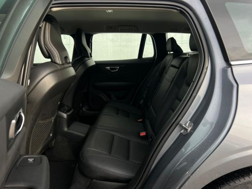 Volvo  V60 2.0 T6 Recharge AWD Business Pro NL-AUTO | LEDER | CAMERA | STUURWIEL VERW | STOELVERW | ActivLease financial lease