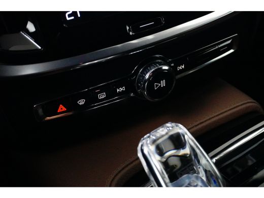 Volvo  V60 2.0 T6 Recharge AWD Inscription | PDC V+A en 360 camera | Blis | Stoel + Stuurverwarming | Harman... ActivLease financial lease