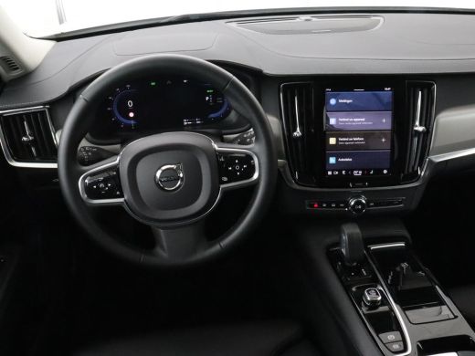 Volvo  V90 2.0 T6 AWD Inscription Plug In | Panoramadak | Leder | Stoel & stuurverwarming | Trekhaak | Camer... ActivLease financial lease